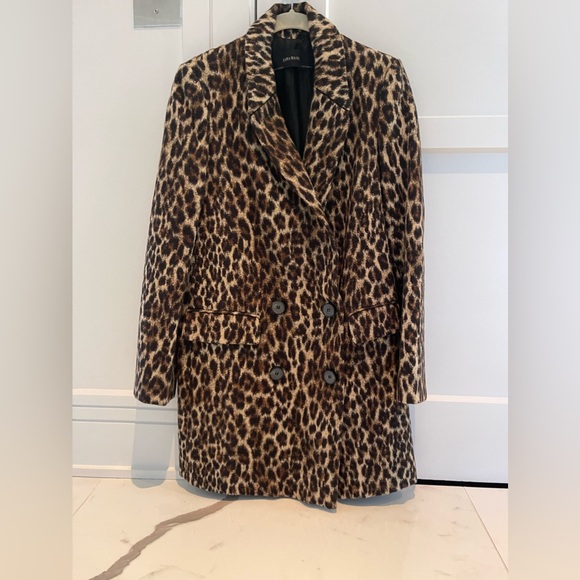 Blazer, Leopard pattern. - Picture 1 of 1